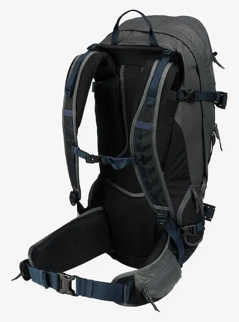 AK Incline 30L Backpack