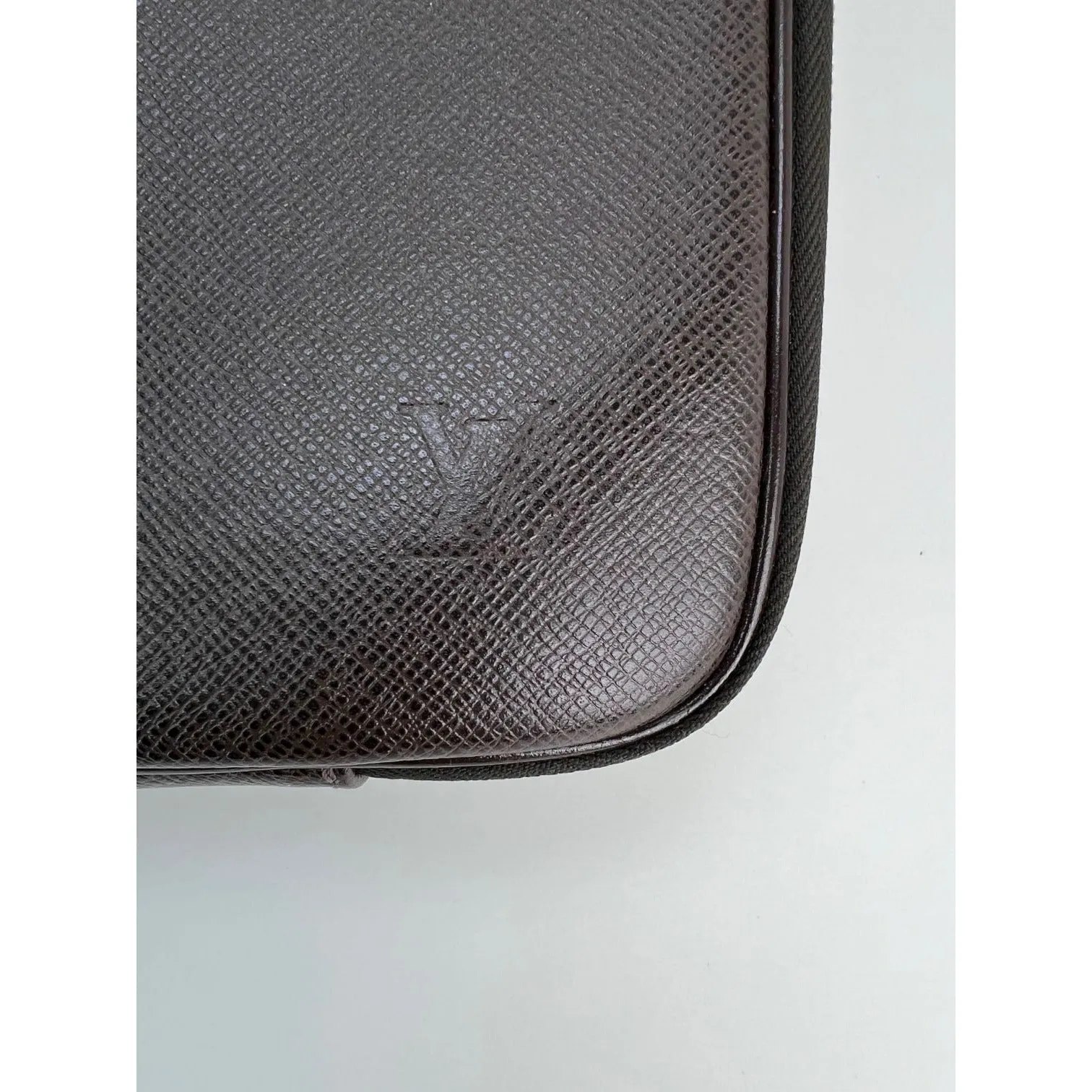 Louis Vuitton Taiga Odessa Laptop Brown Leather Briefcase