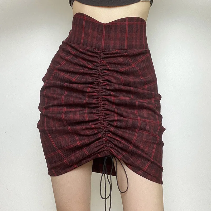 RED AND BLACK PLAID DRAWSTRING SKIRT UB2735