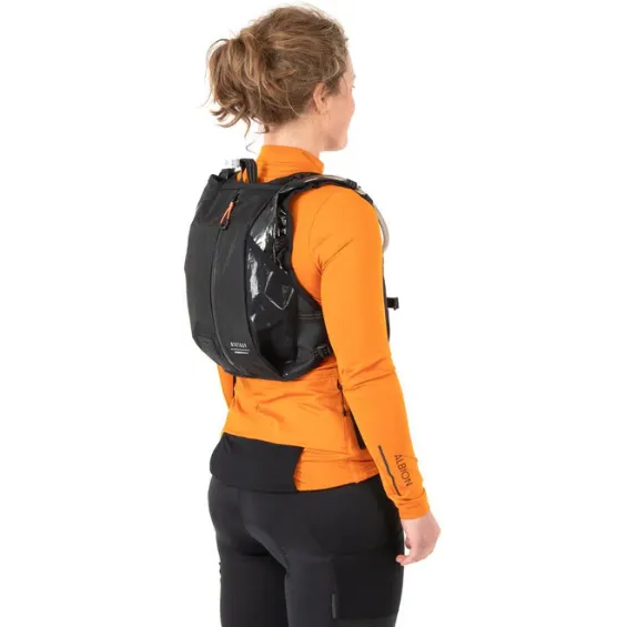 Restrap Race Hydration Vest