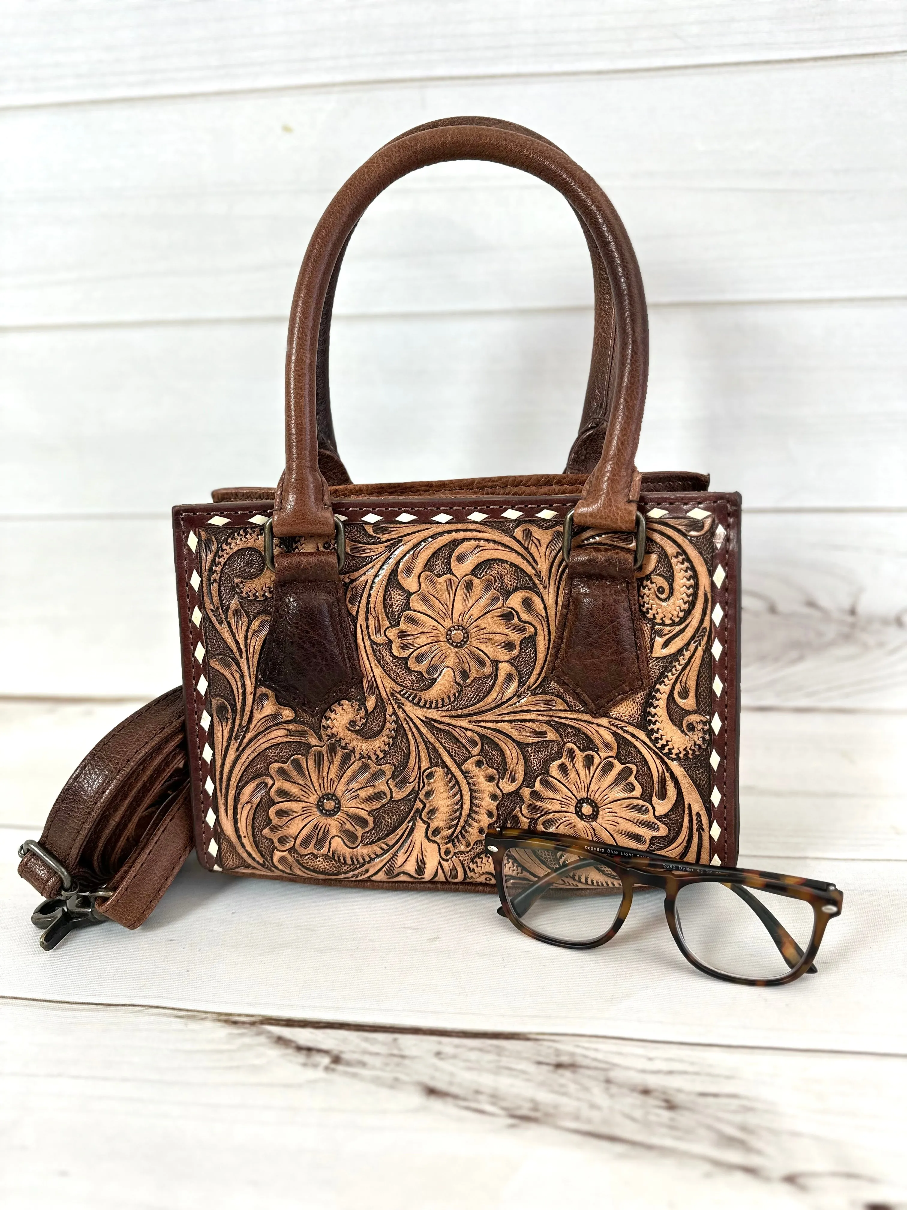 Small Front Floral Tooled Western Purse