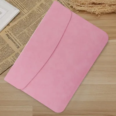 The Leather Bulwark – Laptop Sleeve