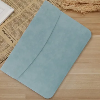 The Leather Bulwark – Laptop Sleeve