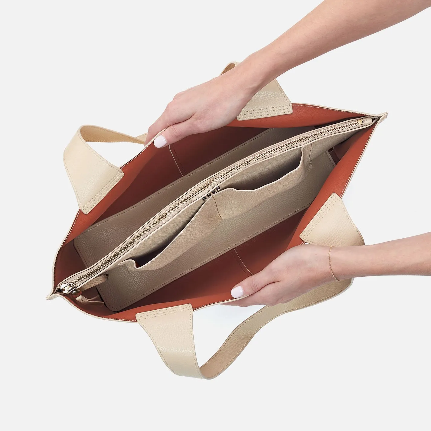 Vida Large Tote in Micro Pebbled Leather - Almond