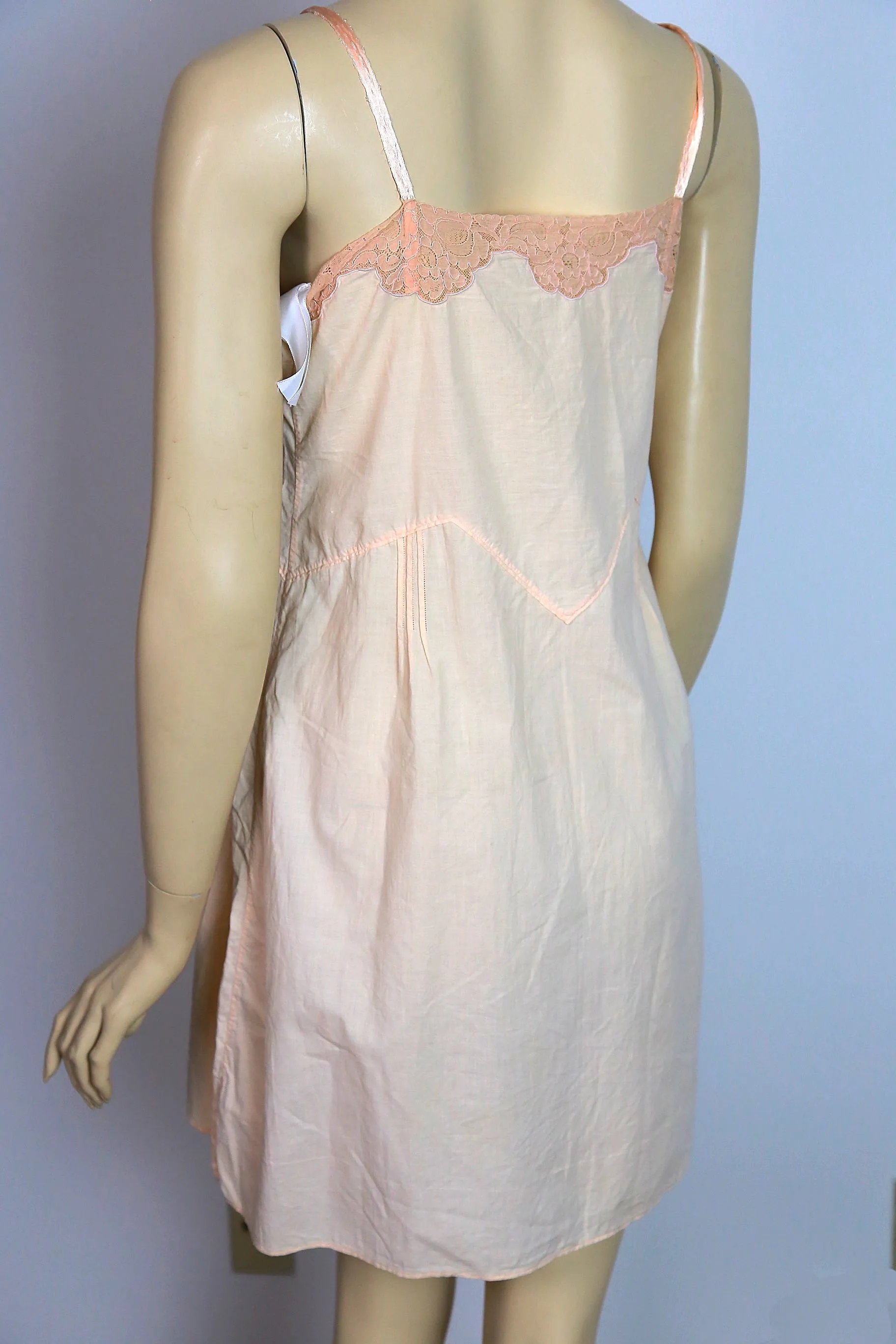 Vintage 20s ladies cotton chemise slip with matching pantaloons tap pants Italy