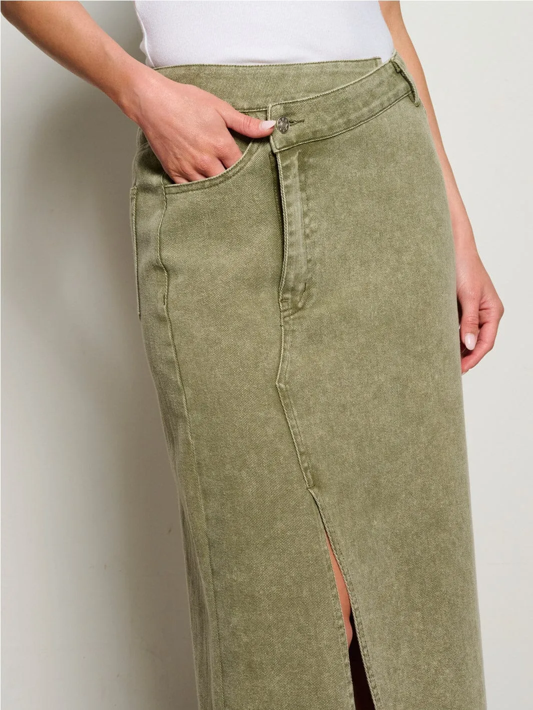 WOMEN'S ASYMETRICAL BUTTON CLOSURE POCKETS FRONT SLIT MAXI PENCIL SKIRT
