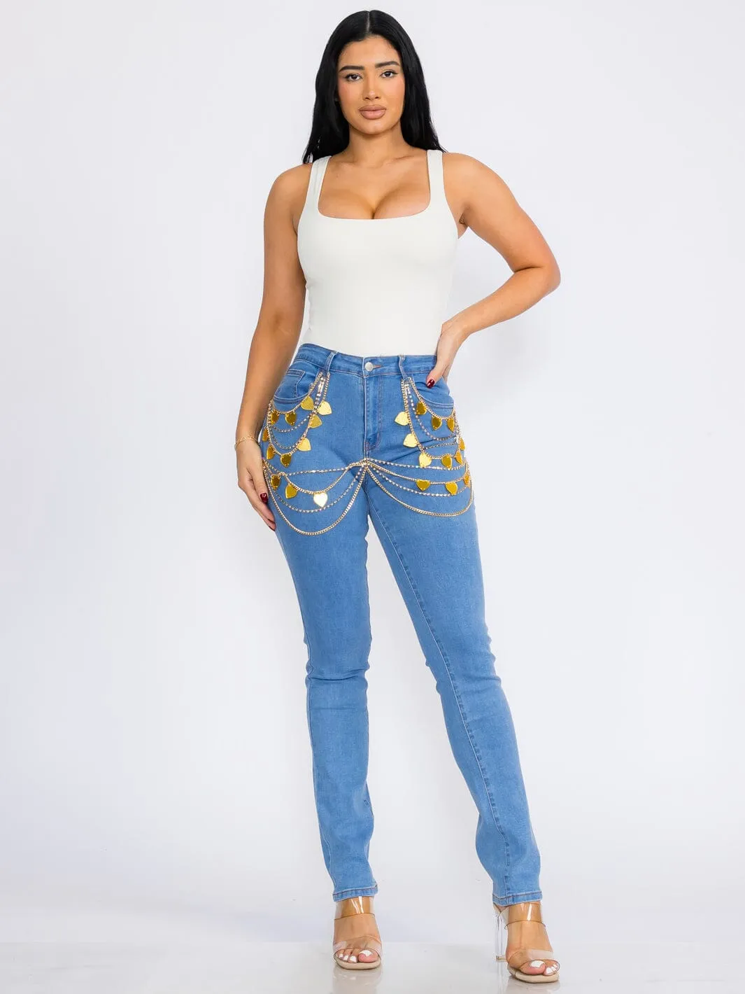 WOMEN'S BUTTON CLOSURE POCKETS CHAIN HEARTS STRETCH DENIM SKINNY JEANS