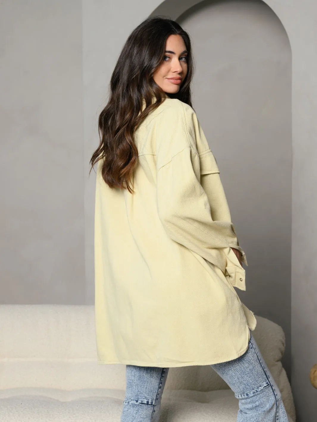 WOMEN'S BUTTON UP COLLAR WITH FRONT POCKET JACKET
