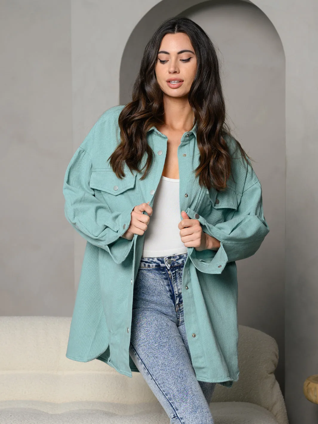 WOMEN'S BUTTON UP COLLAR WITH FRONT POCKET JACKET