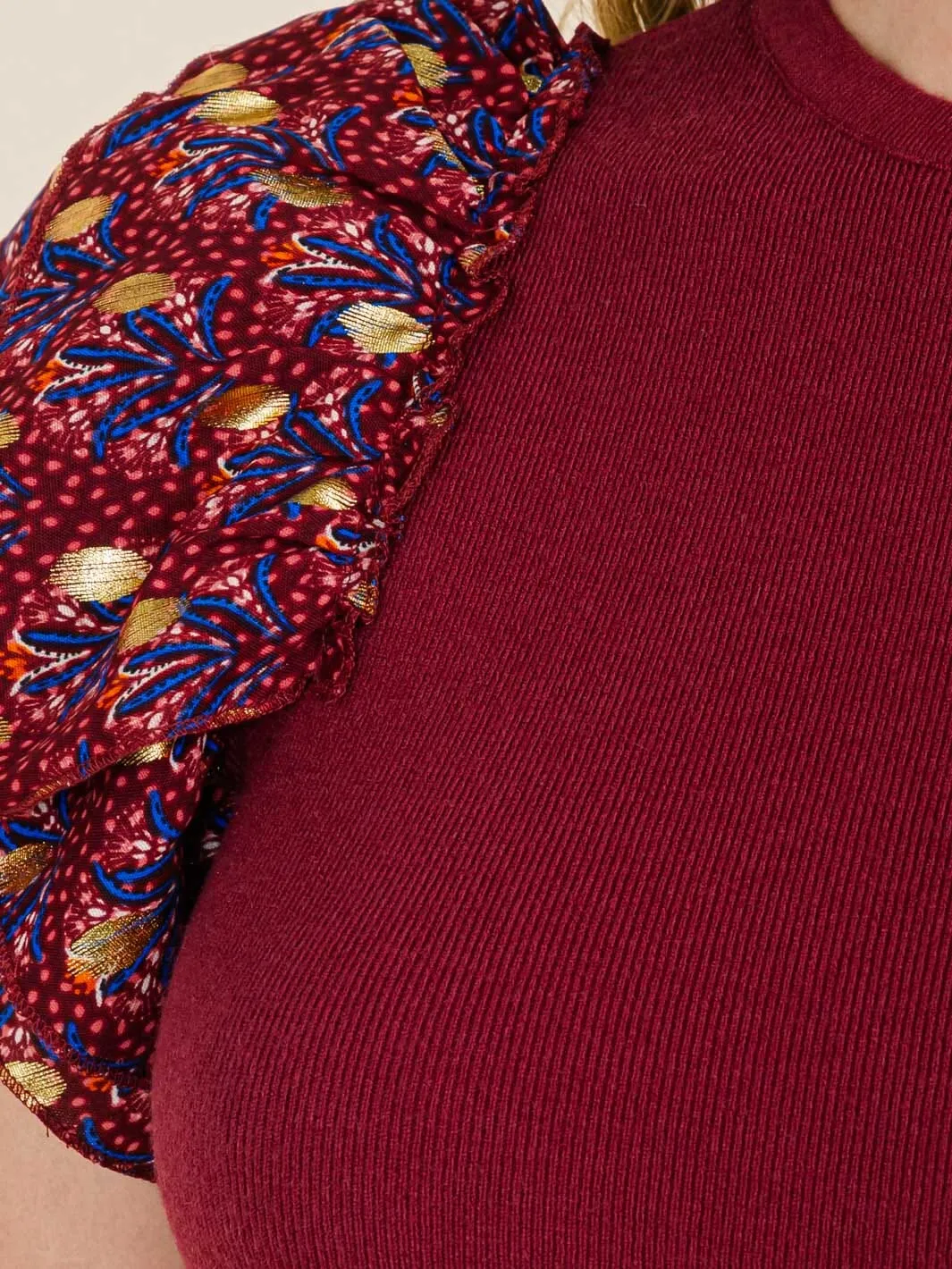 WOMEN'S SHORT PRINTED SLEEVE BLOUSE