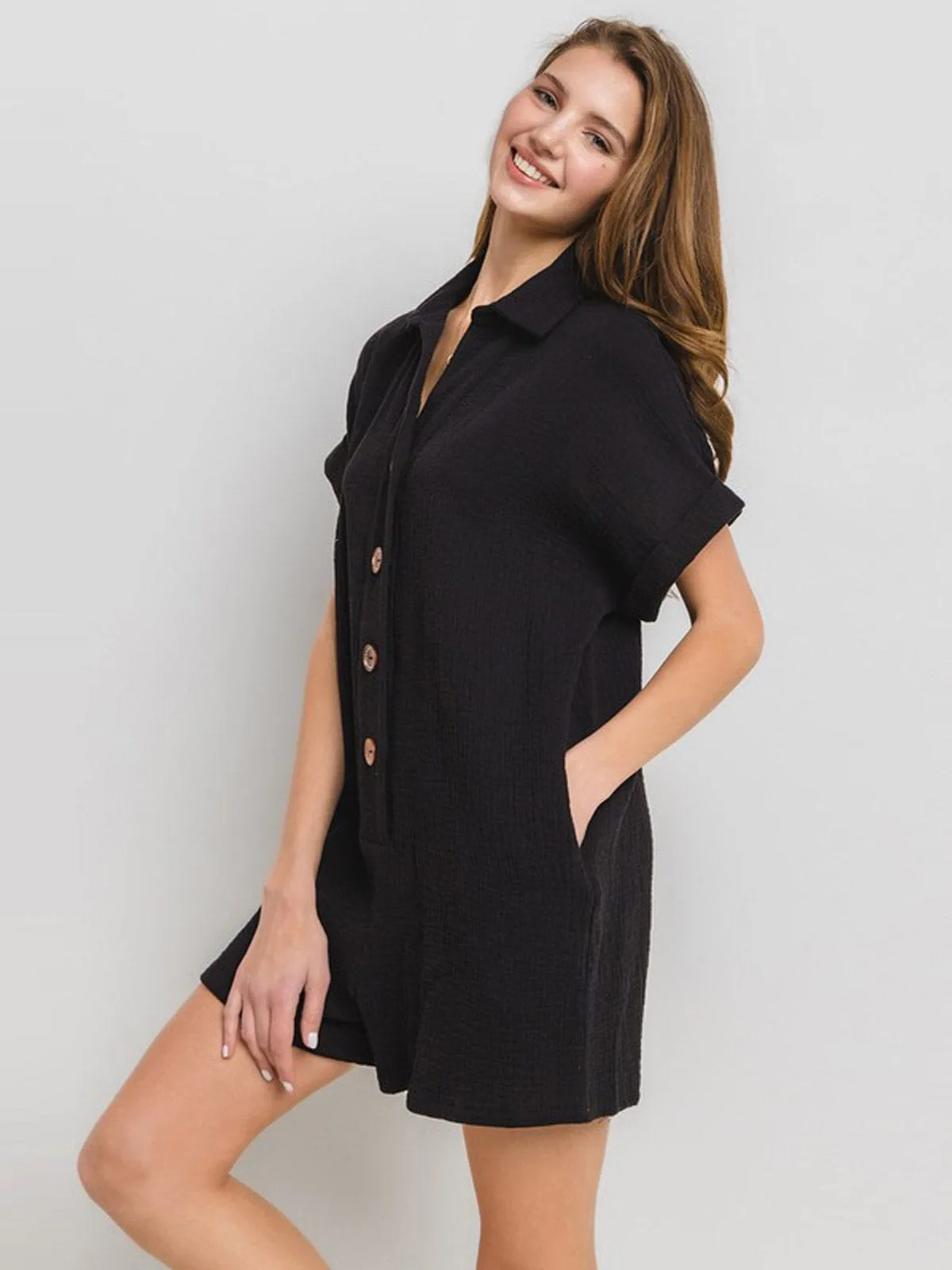 WOMEN'S SHORT SLEEVE BUTTON UP FRONT POCKETS ROMPER