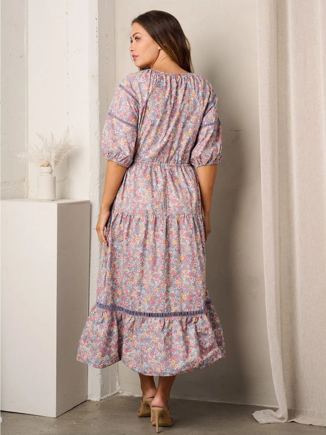WOMEN'S SHORT SLEEVE TIERED POCKETS FLORAL MIDI DRESS