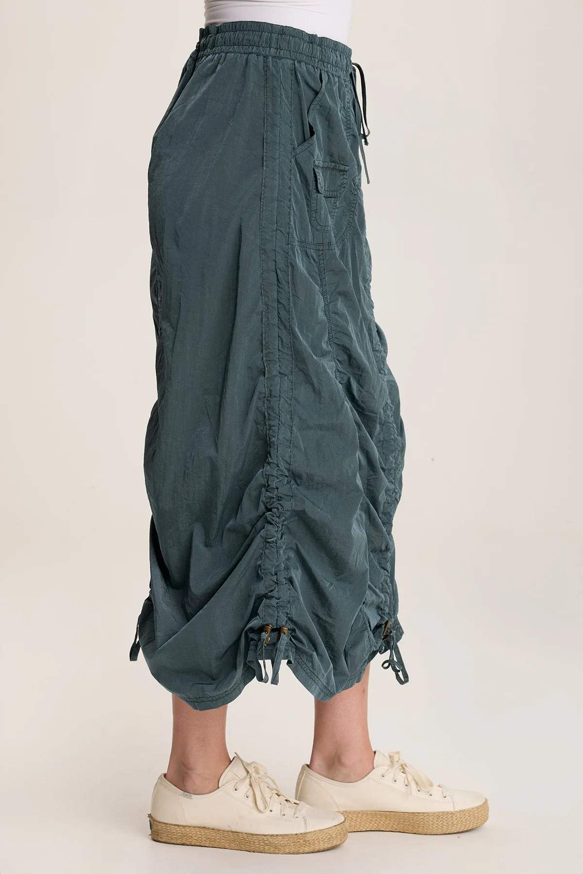 Zeno Ruched Sporty Cargo Midi Skirt